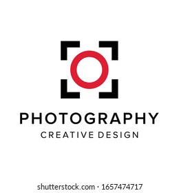 Einfache Vektorillustration für das Design von Fotografien-Logos. Einfaches Logo für die Objektivaufnahme