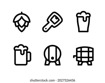 Conjunto simple de iconos de línea de vectores relacionados con la cerveza. Contiene íconos como copas, abertura de botellas, vidrio, barril de madera y más.