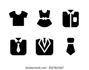 Conjunto simple de iconos sólidos vectoriales relacionados con la ropa. Contiene íconos como camiseta, vestido, traje, empate y más.