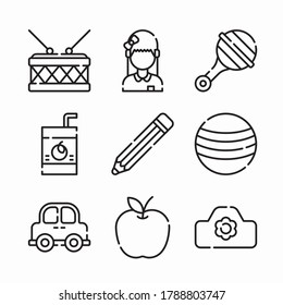 Simple Set kindergarden Vector line Icons 