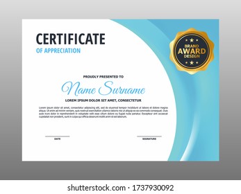 Diseño de certificado de curva azul suave simple, vector profesional de plantilla de certificado moderno
