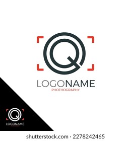 Simple vector illustration of letter Q logo design for photography business.