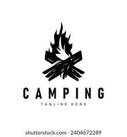 Logotipo de camping al aire libre vector simple, plantilla de aventura silvestre con estilo vintage antiguo