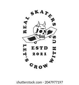 Simple vintage skull skaters with mono line.