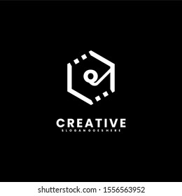 simple white hexagonal modern Q logotype isolated on black background.