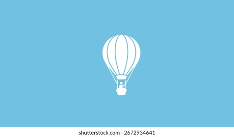 Una simple ilustración de globo de aire caliente blanco sobre un fondo azul claro. El globo se representa con una forma clásica de globo de aire caliente y un diseño acanalado. La Imagen es limpia y minimalista.
