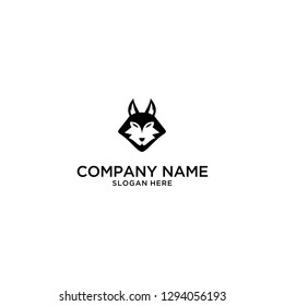 Simple Wolf Logo Design Stock Vector (Royalty Free) 1294056193 ...