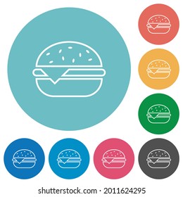 Iconos blancos planos de cheeseburger en fondo de color redondo
