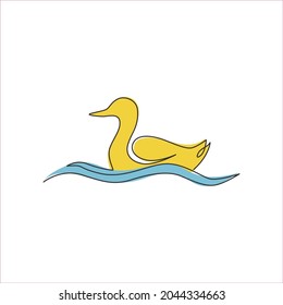 Single continuous line drawing of adorable white duck for company business logo identity. Little cute swan mascot concept for public park. Dynamic one line draw vector design graphic illustration