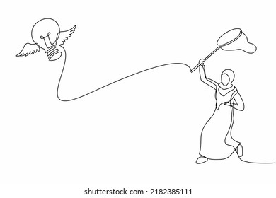 Single continuous line drawing Arab businesswoman try to catching flying light bulb with butterfly net. Losing brilliant idea for business improvement. One line draw graphic design vector illustration