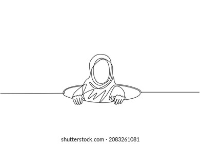 Single continuous line drawing Arabian businesswoman trying to get out of from hole, metaphor to facing big problem. Business struggles. Strength for success. One line draw design vector illustration