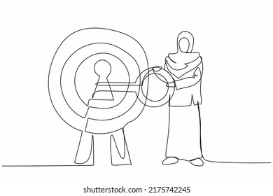 Single continuous line drawing Arabian businesswoman put key into bullseye target. Accuracy in success business plan. Career path. Secret for achieve goals. One line graphic design vector illustration