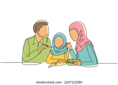 Single continuous line drawing Arabian family having fun together in restaurant. Parents feeds they daughter with love. Happy little family concept. One line draw graphic design vector illustration