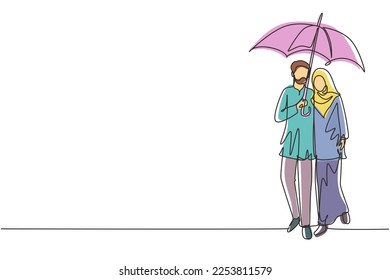Einzelne durchgehende Linie ziehen Arabian Ehemann Frau, Mädchen und Jungen laufen halten Regenschirm unter Regen lächelnd umarmt. Romantisches Paar bei regnerischem Herbstwetter. Grafik-Design-Vektorgrafik einer Zeile