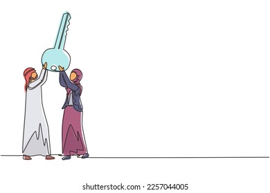Una línea contínua dibujando a hombres de negocios y mujeres de negocios árabes levanta una gran llave, símbolo de éxito. Hombres y mujeres mantienen la llave juntos. La asociación puede conducir al éxito. vector de diseño de trazos de una línea