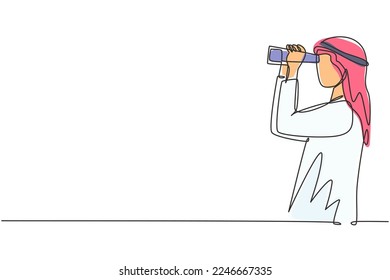 Single continuous line drawing Arabic man looking in distance with binoculars. Enjoy beauty of nature as far as the eye can see. Find something interesting. One line graphic design vector illustration