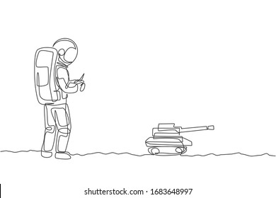 Single continuous line drawing of astronaut playing metal war tank radio control in moon surface. Having fun in leisure time on outer space concept. Trendy one line draw design vector illustration