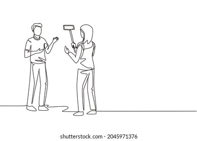 Single continuous line drawing blogging, vlogging, live video streaming, influencer opinion concept. Blogger, vlogger shooting video, create engaging content. One line draw design vector illustration