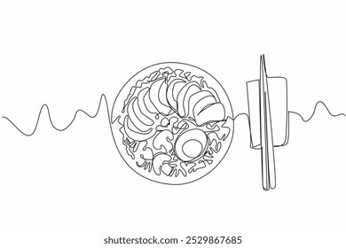 Linha única contínua desenhando uma tigela de rami completa com coberturas de proteínas e vegetais. Servindo para clientes fiéis. Comido com pauzinhos. Dia Nacional do Ramen. Ilustração de vetor de design de uma linha