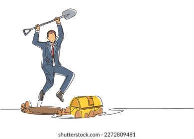 Una sola línea contínua que atrae a un empresario en un agujero que baila felizmente mientras levanta una pala con ambas manos y encuentra el cofre del tesoro. Afortunado hombre rico. Ilustración vectorial de diseño gráfico de una línea dinámica