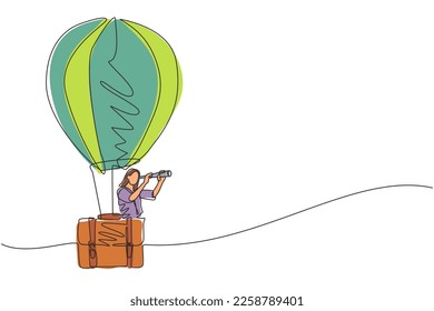 Una única empresaria de dibujo de línea continua mirando a través del telescopio en un maletín de globo aerostático. Mujeres en búsqueda de éxito en globo maletín. Viajes de negocios. vector de diseño gráfico de tracción de línea