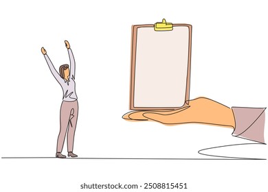 Single continuous line drawing the businesswoman was excited to get the clipboard from the giant hand. Ease of making checklists. Must benefit the company. Success. One line design vector illustration