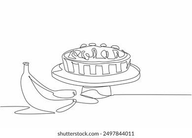 Single continuous line drawing dessert in the form of banana cream pie. Low protein snacks. Delicious taste. High in antioxidants. National Banana Cream Pie Day. One line design vector illustration