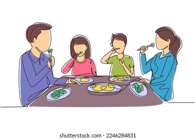 Single continuous line drawing family eating meal around kitchen table. Happy daddy, mom and two kids sitting eating healthy lunch in home. Dynamic one line draw graphic design vector illustration