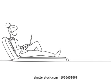 Single continuous line drawing girl with laptop sitting on the recliner chair. Freelance, distance learning, online courses, studying concept. Dynamic one line draw graphic design vector illustration