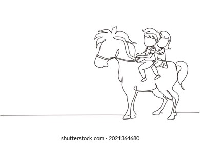 Einzelne durchgehende Linie ziehen glücklichen süßen Jungen und Mädchen Reiten zusammen. Kinder, die auf einem Hinterpferd mit Sattel im Ranch Park sitzen. Kinder, die reiten lernen. Grafik-Design-Vektorgrafik einer Zeile