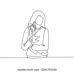 Single continuous line drawing happy woman drinking summer refreshing fruit flavored infused water with fresh organic lemon, lime, mint at glass. One line draw graphic design vector illustration