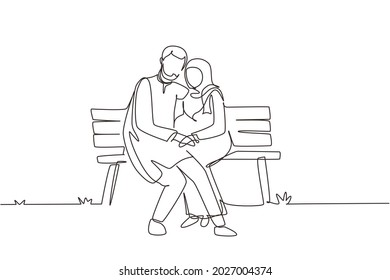 Single continuous line drawing romantic Arab couple. Woman man sitting on bench in city park. Happy family concept. Intimacy celebrates wedding anniversary. Dynamic one line draw graphic design vector