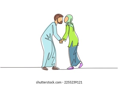 Single continuous line drawing romantic of Arabian male and female couple with lips locked in kiss. Happy cute couple lovers kissing and holding hands. One line draw graphic design vector illustration