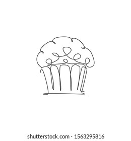 Single continuous line drawing of stylized baked muffin cake online shop logo label. Emblem pastry concept. Modern one line draw design vector illustration for cafe, store or food delivery service