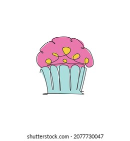 Single continuous line drawing of stylized baked muffin cake online shop logo label. Emblem pastry concept. Modern one line draw design vector illustration for cafe, store or food delivery service