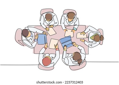 Single continuous single line drawing team of doctors held a conference at meeting room to discuss the hospital work programs, top view. Medical care concept one line draw design vector illustration