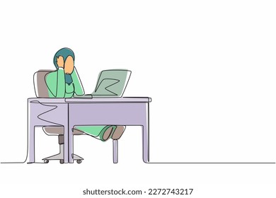 Einzelne durchgehende Linie ziehen müde Büroangestellte Frau. Arabische Frauen arbeiten bei Laptops und fühlen sich schlecht. Halte den Kopf! Kopfschmerzen krank, erschöpft, gestresst, Depression. Grafik-Design-Vektorgrafik einer Zeile
