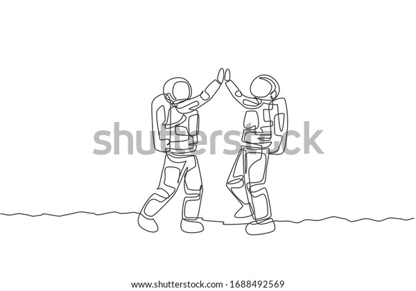 Single continuous line drawing of two young
astronauts giving high five gesture to celebrate a success in moon
surface. Space man cosmic galaxy concept. Trendy one line draw
design vector
illustration
