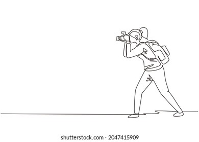 Single continuous line drawing woman journalist or reporter with backpack making pictures. Photographers of paparazzi taking photo with digital cameras dslr. One line draw design vector illustration