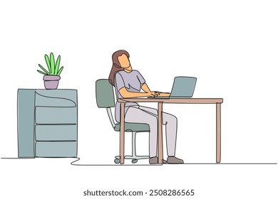 Línea continua de dibujo de una sola mujer sentada en una silla de trabajo escribiendo en una computadora portátil con la cabeza inclinada. Cuello tenso y rígido. Demasiado concentrado. Necesito estirarme. Horas extra. Ilustración vectorial de diseño de una línea