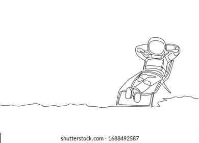 Single continuous line drawing of young astronaut tanning and take a sleep napping on sun longer in moon surface. Space man cosmic galaxy concept. Trendy one line draw design vector illustration