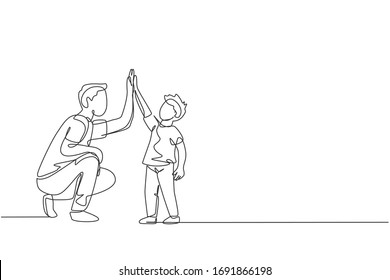 Single continuous line drawing of young dad giving high five gesture to son for success school achievement, parenthood time. Family parenting concept. Trendy one line draw design vector illustration