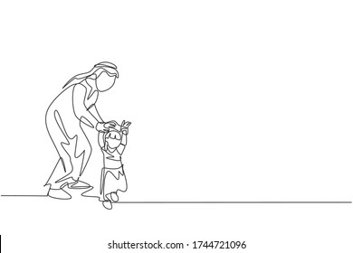 Single continuous line drawing of young Arabian dad holding his daughter's hand, teaching how to walk. Islamic muslim happy family fatherhood concept. Trendy one line draw design vector illustration