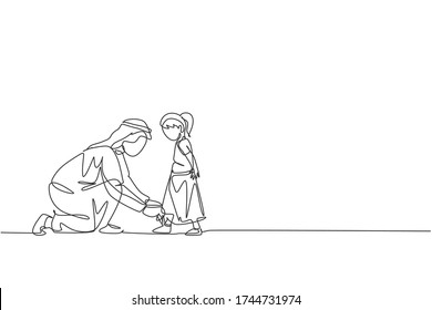 Single continuous line drawing of young Islamic father help his daughter to tie shoelaces before go to school, happy parenting. Arabian family care concept. One line draw design vector illustration