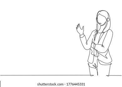 Single Continuous Line Drawing Of Young Happy Female Motivator Poses Neatly In Front Of Camera After Presentation At The Office. Public Trainer Concept One Line Draw Design Vector Illustration