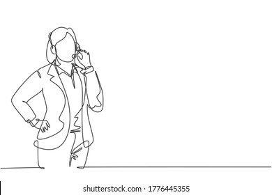 Single continuous line drawing of young happy female customer service worker answering phone call from customer kindly. Helpdesk center care concept one line draw design vector graphic illustration