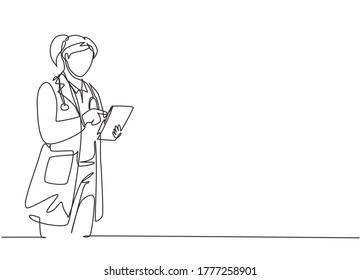 Single continuous line drawing of young female doctor standing and holding clipboard to check sick patient condition at hospital. Medical health care concept one line draw design vector illustration