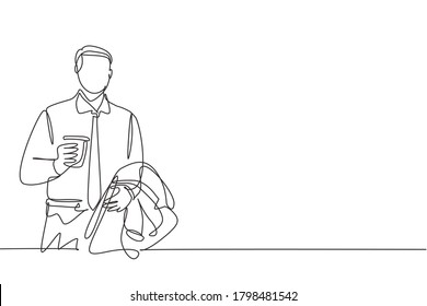 Single Continuous Line Drawing Of Young Businessman Thinking About Business Ideas While Holding A Cup Paper Of Coffee Drink. Drinking Tea Concept One Line Draw Design Vector Graphic Illustration