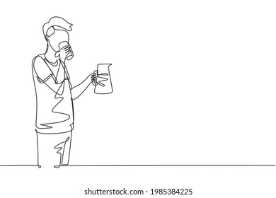 Single continuous line drawing young man drinking holding glass in right hand and jug in left hand 
to quench thirst after activity. Enjoy life moment. One line draw graphic design vector illustration
