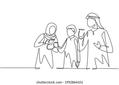 Single continuous line drawing young Arab family celebrate togetherness and holiday by drinking hot tea. Relaxing and refresh moment in life. Dynamic one line draw graphic design vector illustration